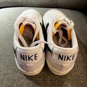 Nike Blazer Low